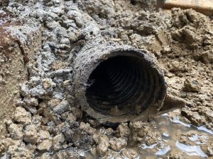 drain français à réparé - Réhabilitation de drain français sur la Rive-Nord de Montréal - Alain Fissure